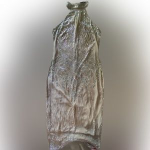 this is a diamond prom/wedding formal dress form stretchy dress <3